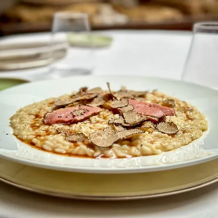 Parizzi Suites&Restaurant-3